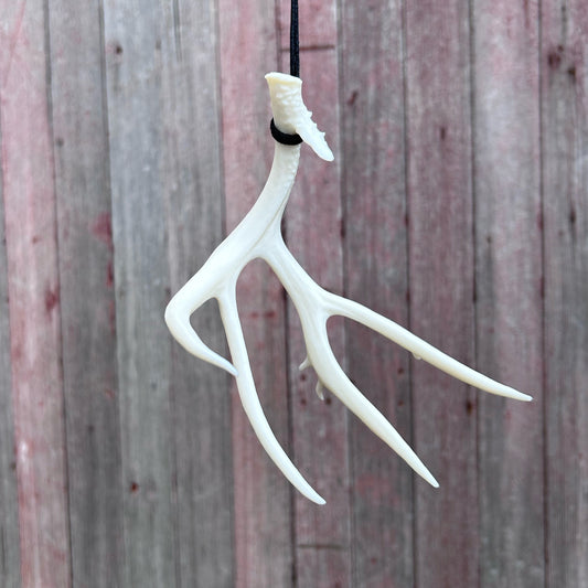 Springer Mule Deer Dangler (White)