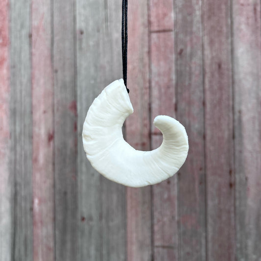 Big Horn Dangler (White)